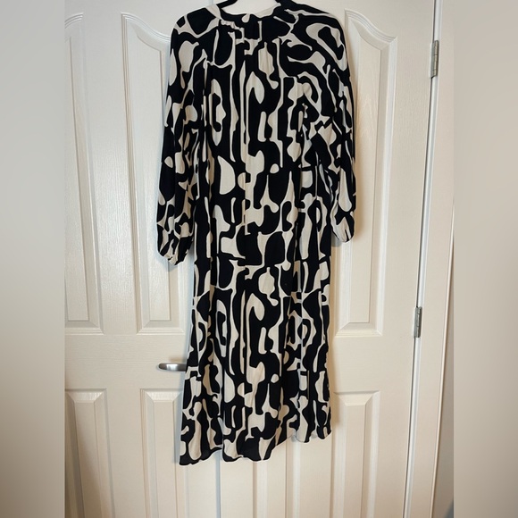 ZARA PRINTED MIDI DRESS BLACK/WHITE Size S - Picture 4 of 4
